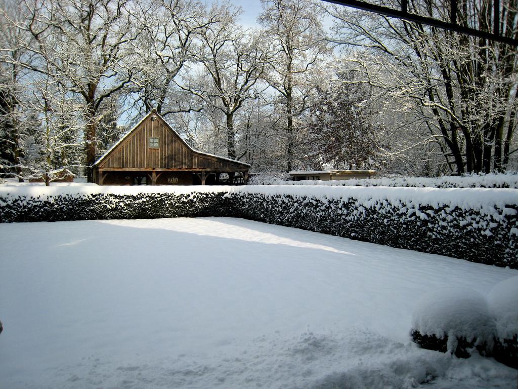 Hotel Under Oaks Westmalle Exterior foto