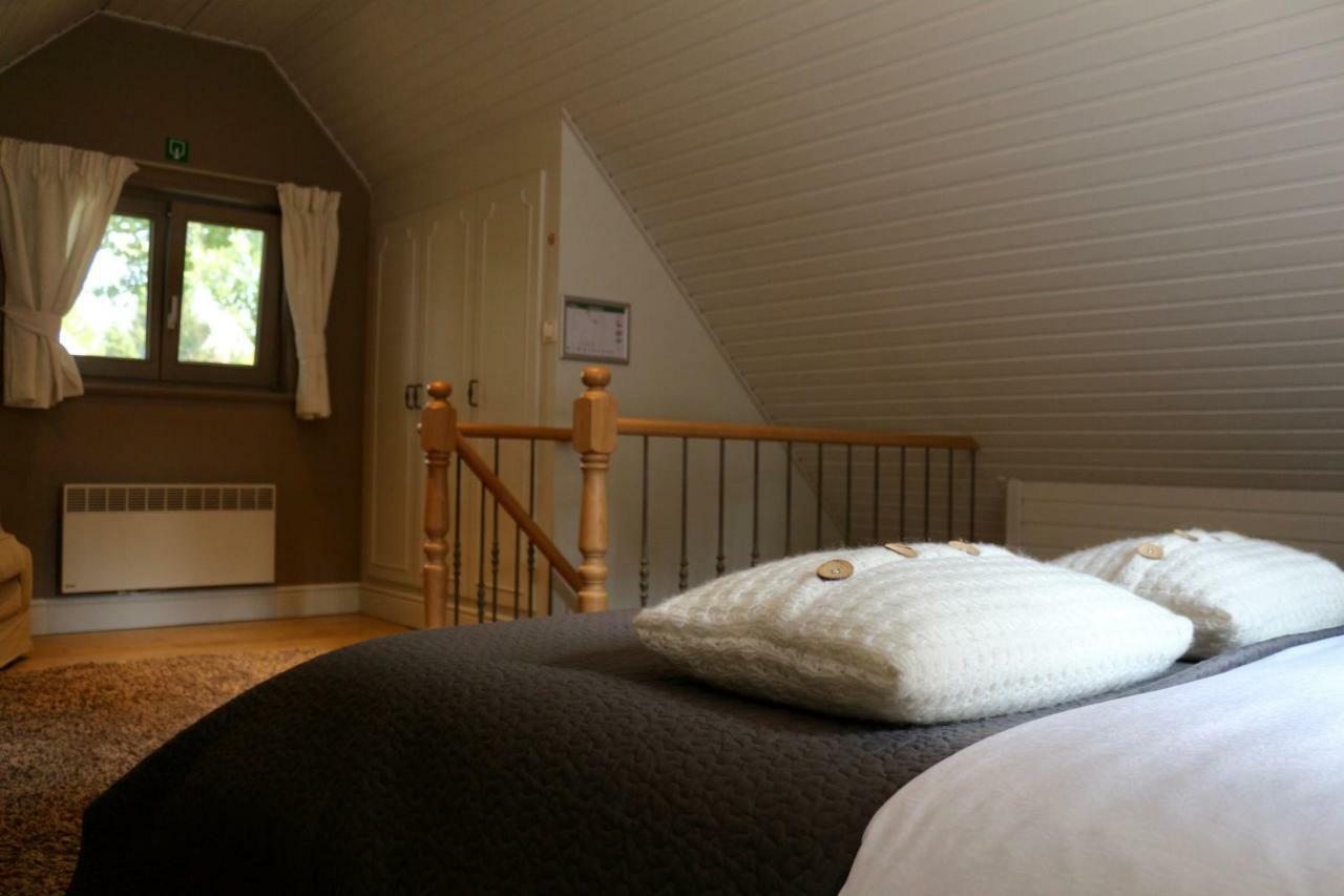 Hotel Under Oaks Westmalle Exterior foto